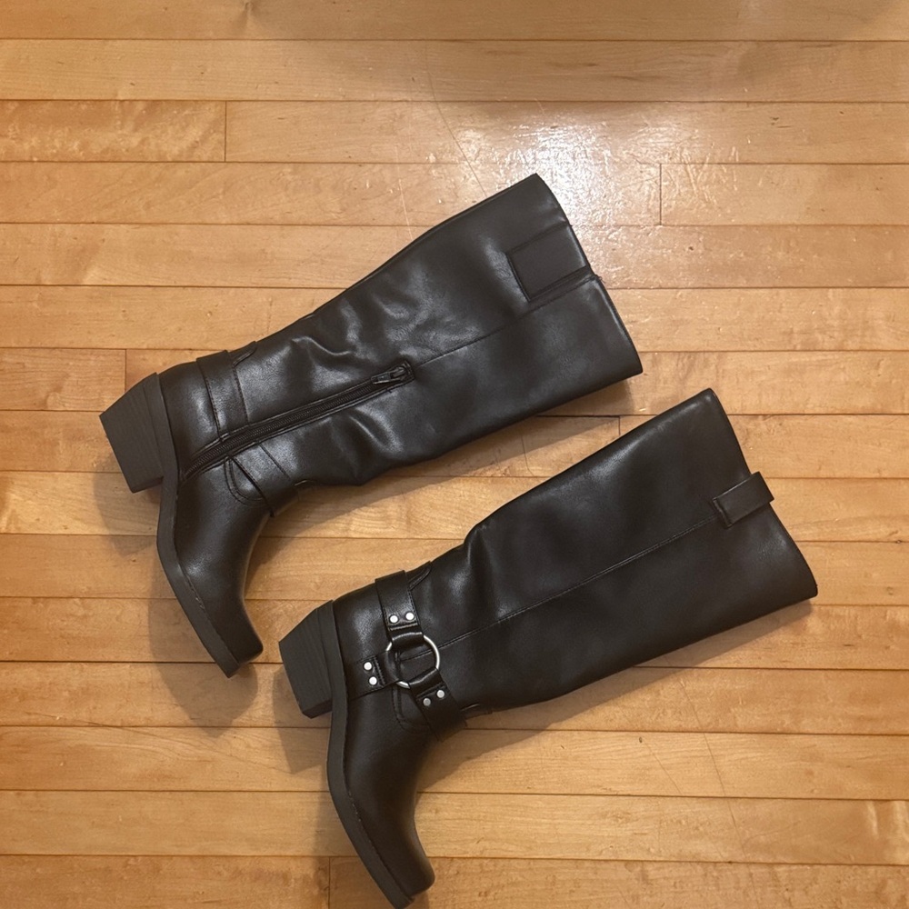 Universal Thread Black Mid-Calf Heeled Riding Boots - Picture 2 of 5